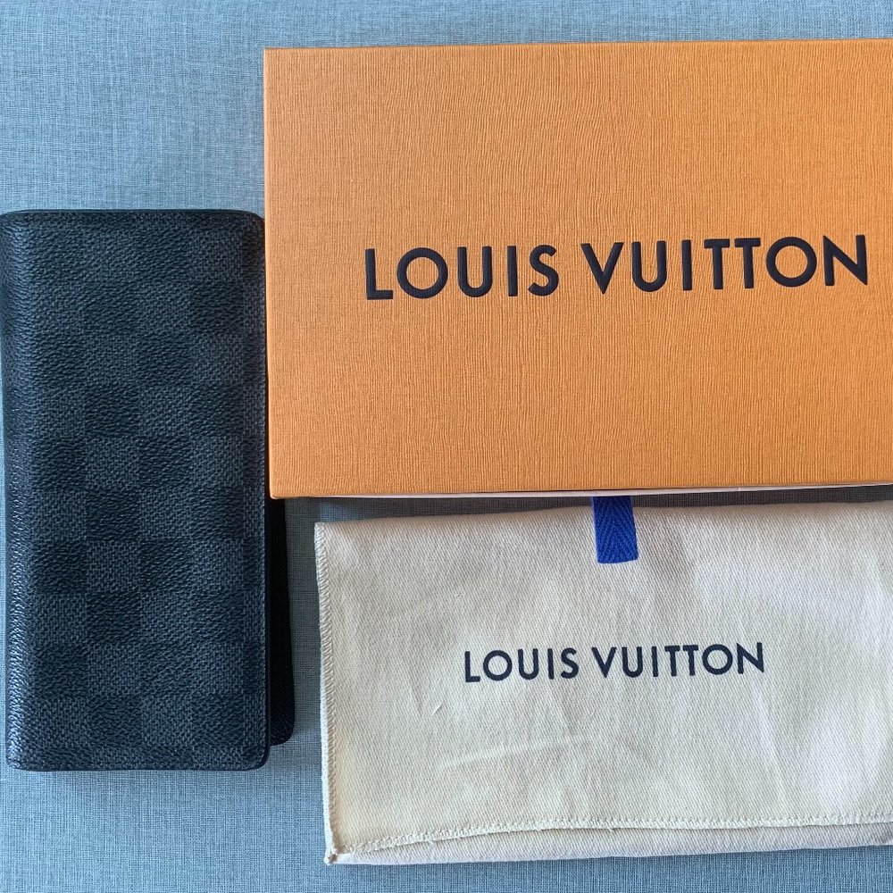 Louis Vuitton BRAZZA WALLET with All Accessories